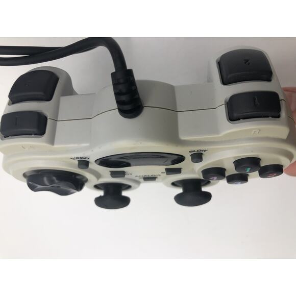 Analog USB Game Pad SKU # 234995 Century Concept Digital Gray Used - Picture 7 of 10